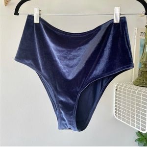 SOLD ◻️ VELVET Aerie HIGH WAISTED BATHING SUIT BOTTOMS